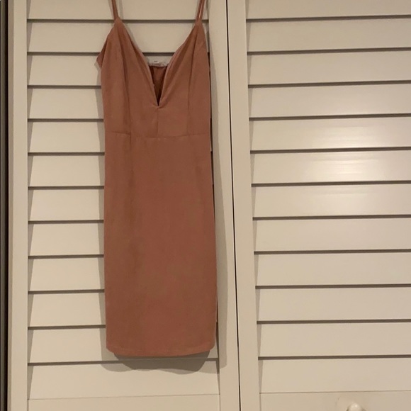 Dress - Picture 1 of 1